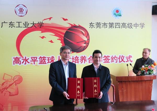 全美篮球名校_全美篮球大学生排名_全美大学篮球冠军什么水平