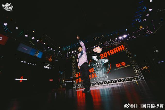 街舞篮球冠军有谁参加了_篮球街舞冠军参加有什么好处_篮球街舞冠军参加有奖金吗