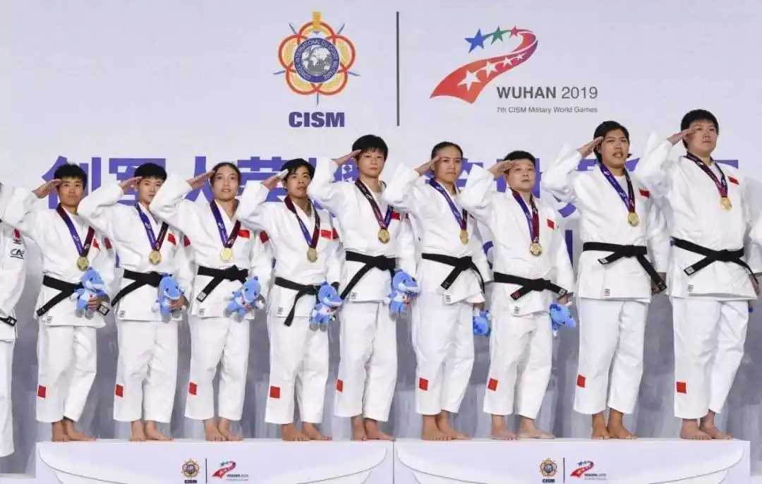 中国柔道挑战美国女子冠军_女子冠军挑战美国柔道中国选手_美国柔道金牌