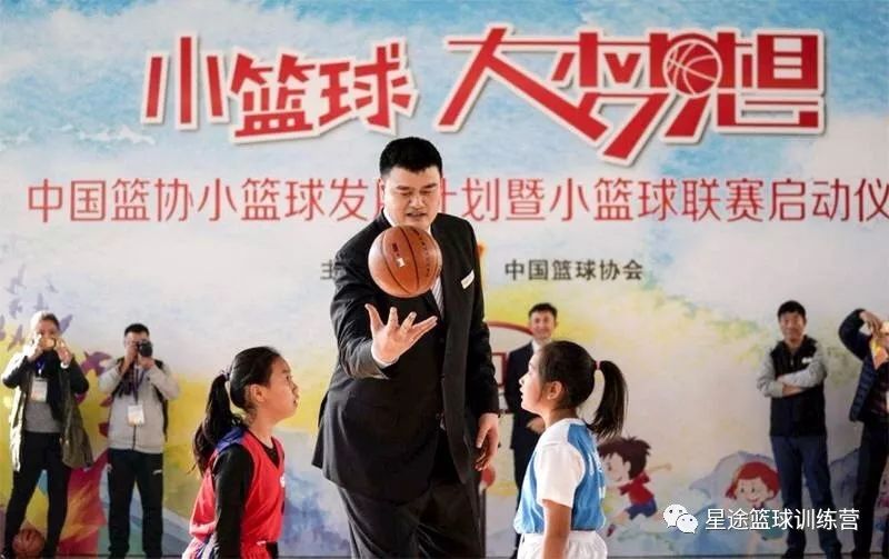 信阳篮球班_河南信阳篮球训练营_信阳冠军篮球训练营