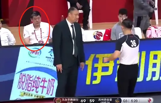 篮球冠军孙杰辉_篮球运动员孙杰简历_孙杰篮球