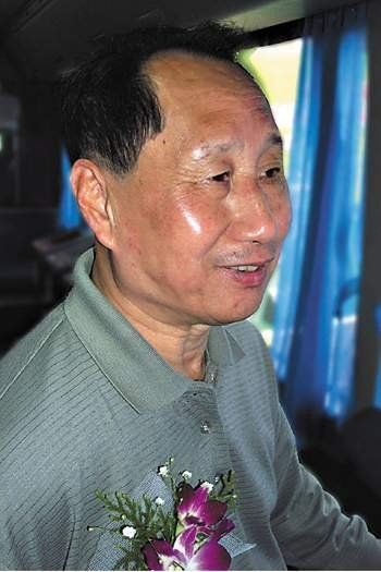 举重冠军排行榜_世界男举重冠军排名前十_举重男子冠军