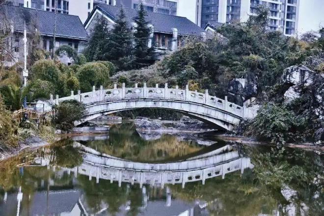 贵阳马拉松2021报名时间表_贵阳马拉松2020时间表_贵阳国际马拉松图片
