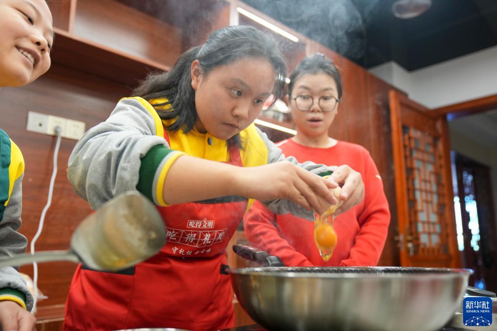 学生生活技能教学_教学生生活技能的句子_学校生活技能教育的内容是什么