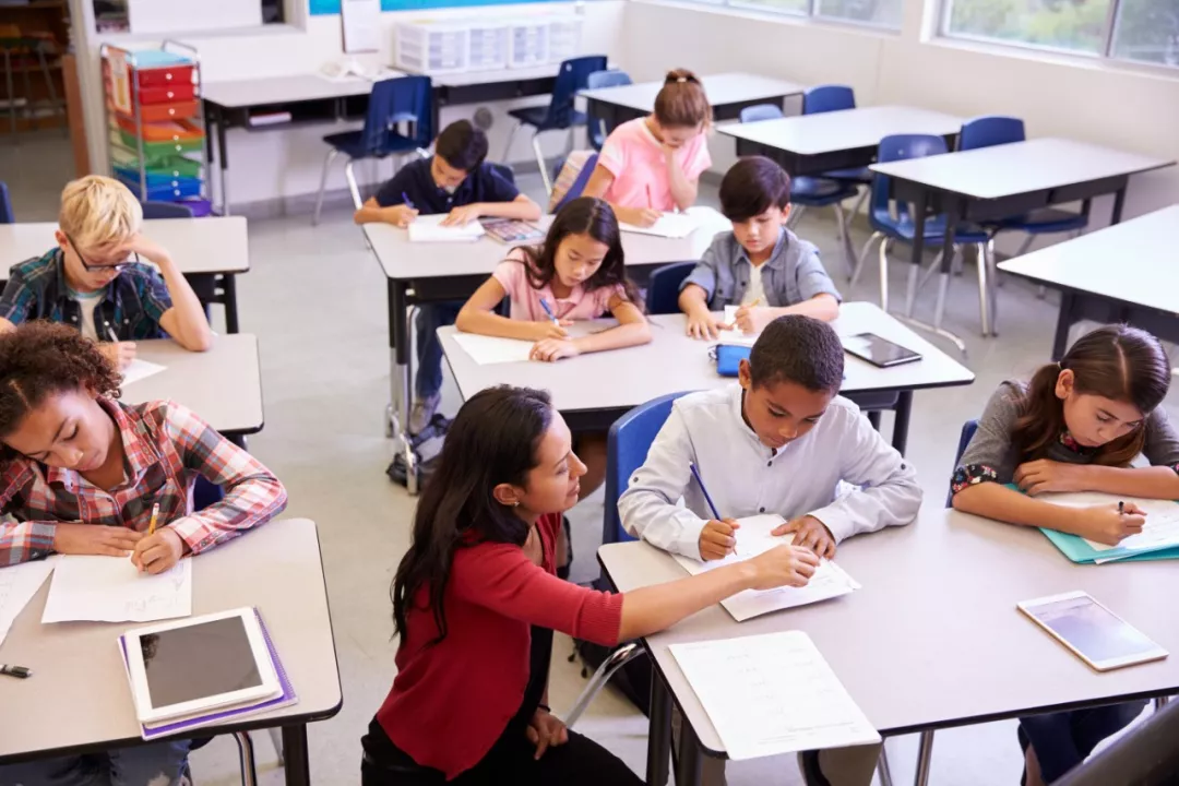 学生生活技能教学_学生教学技能训练总结_学校生活技能教育的内容是什么