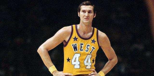 NBA史上十大最强分位：“不是针对谁，论得分，在座的都是垃圾”