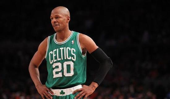 NBA史上十大最强分位：“不是针对谁，论得分，在座的都是垃圾”