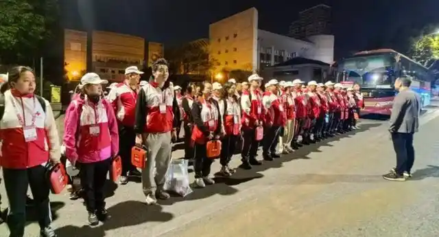 马拉松恋爱_相亲马拉松_马拉松的约会